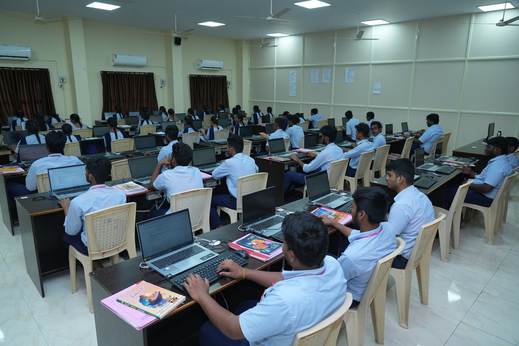 Computer Labs with Licenced Softwares