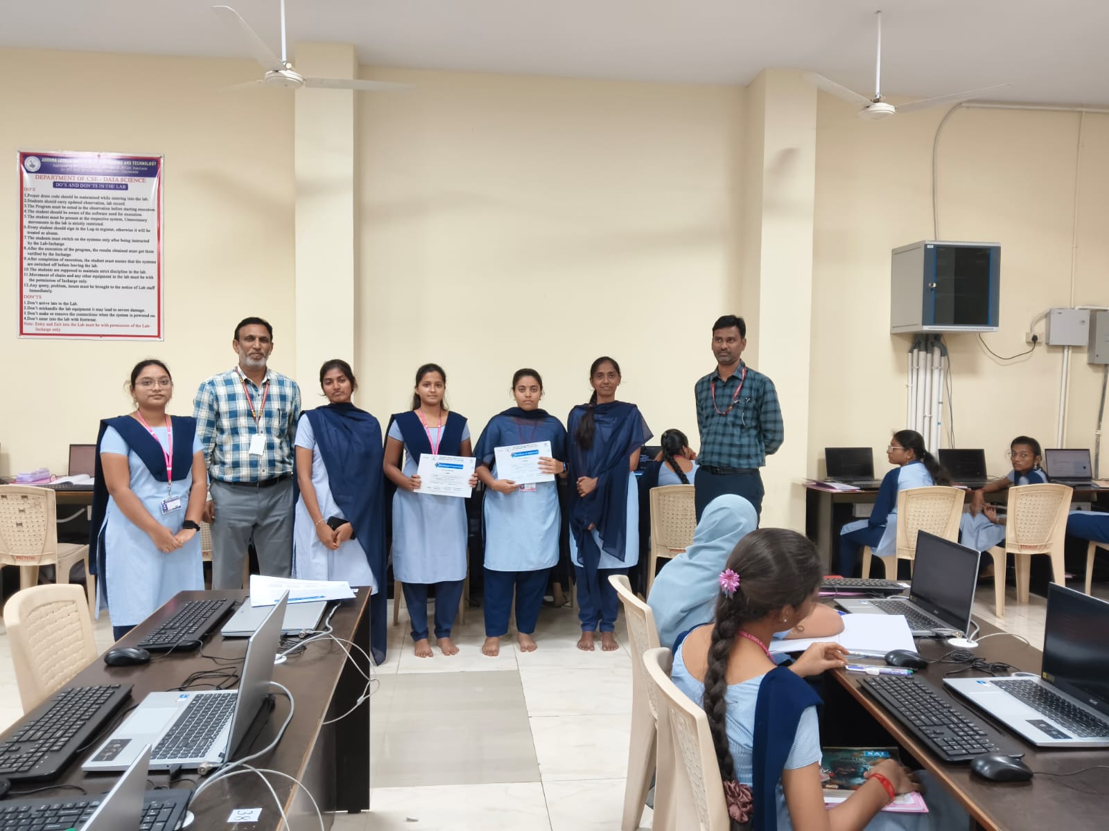 Hackathon(CSE(DS)) winners